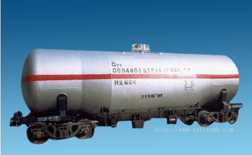 G70D低重心轻油罐车