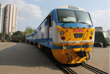 Locomotora diésel de modelo SDA4