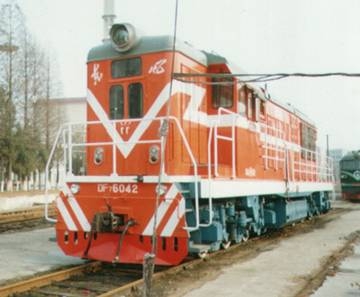 东风7B型内燃机车