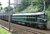 DF4 diesel locomotive