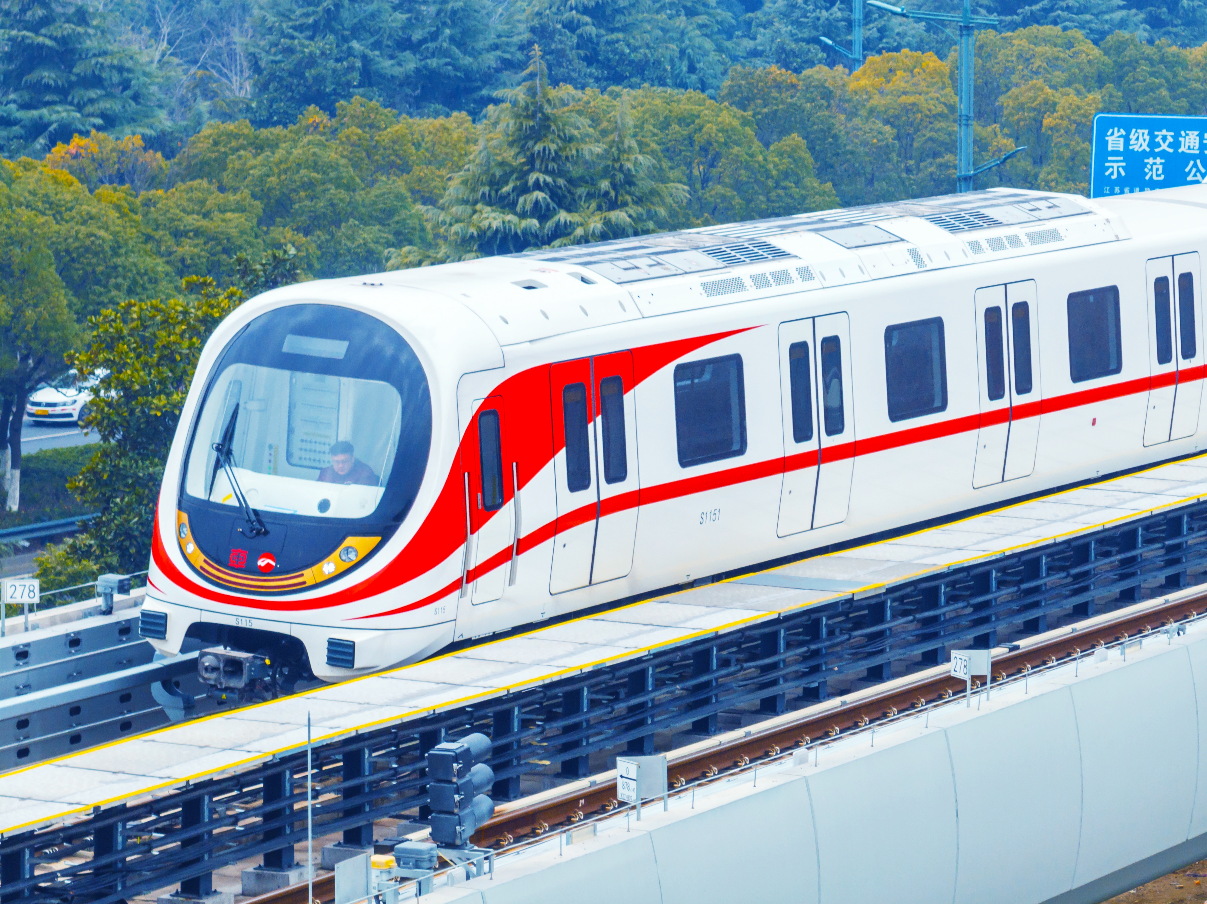 无锡S1线开通运营