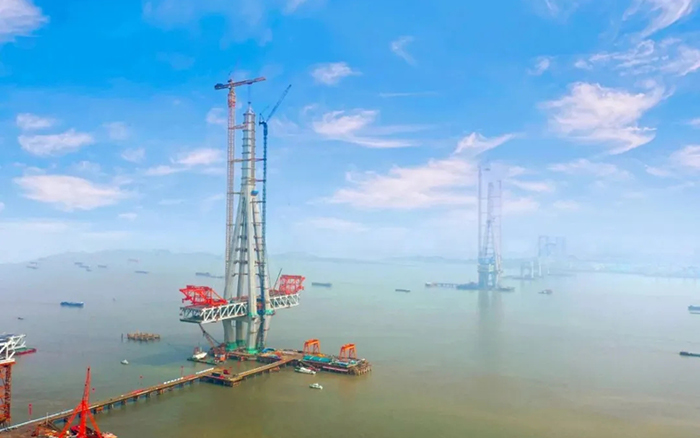 开云网页版登录入口建设！世界最高桥塔常泰长江大桥主塔顺利封顶！