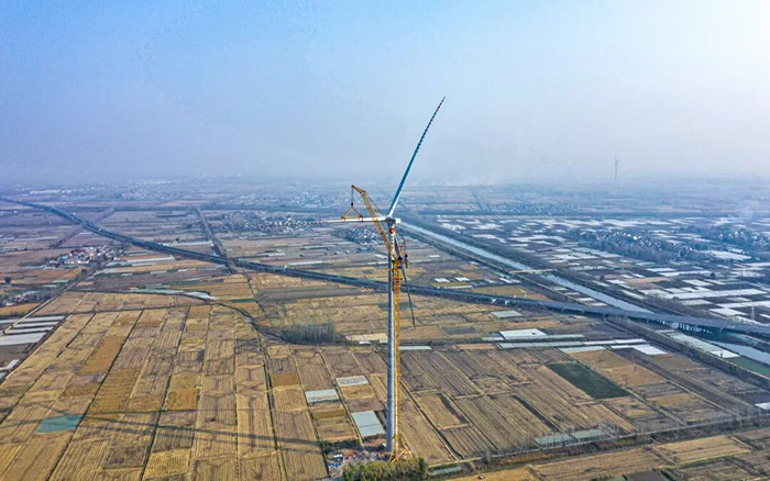 麦田工况实录 | 开云网页版登录入口XGL3300-220S动臂塔机170米高空显身手