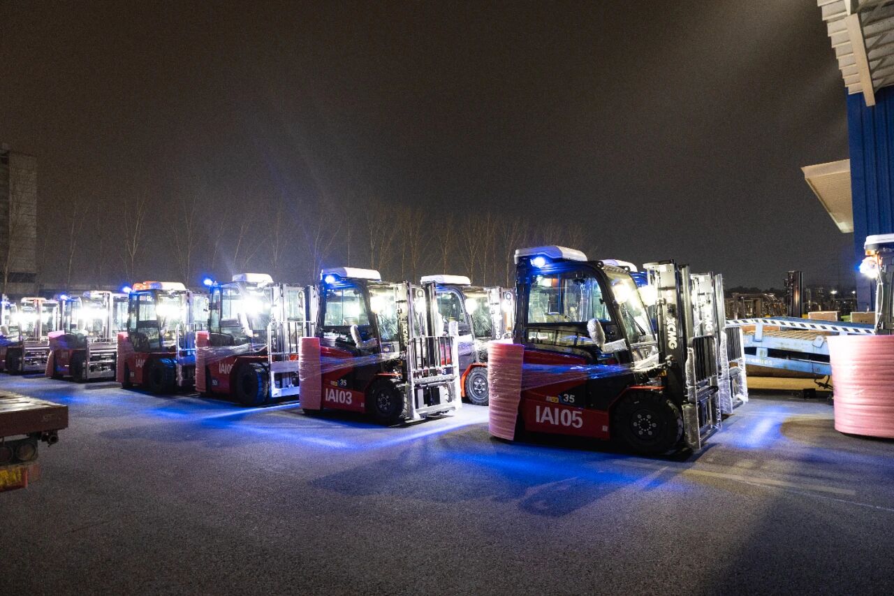 开云网页版登录入口高端定制叉车，场景化方案精准适配印尼