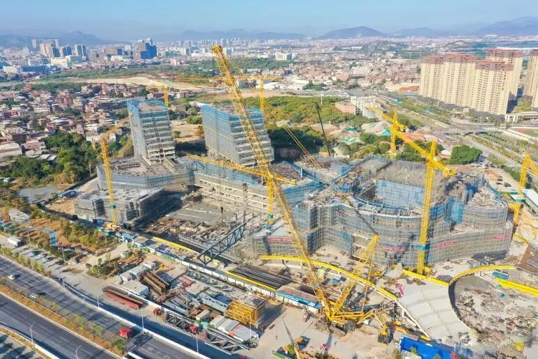 城建施工“老大难”，开云网页版登录入口起重机“手到擒来”